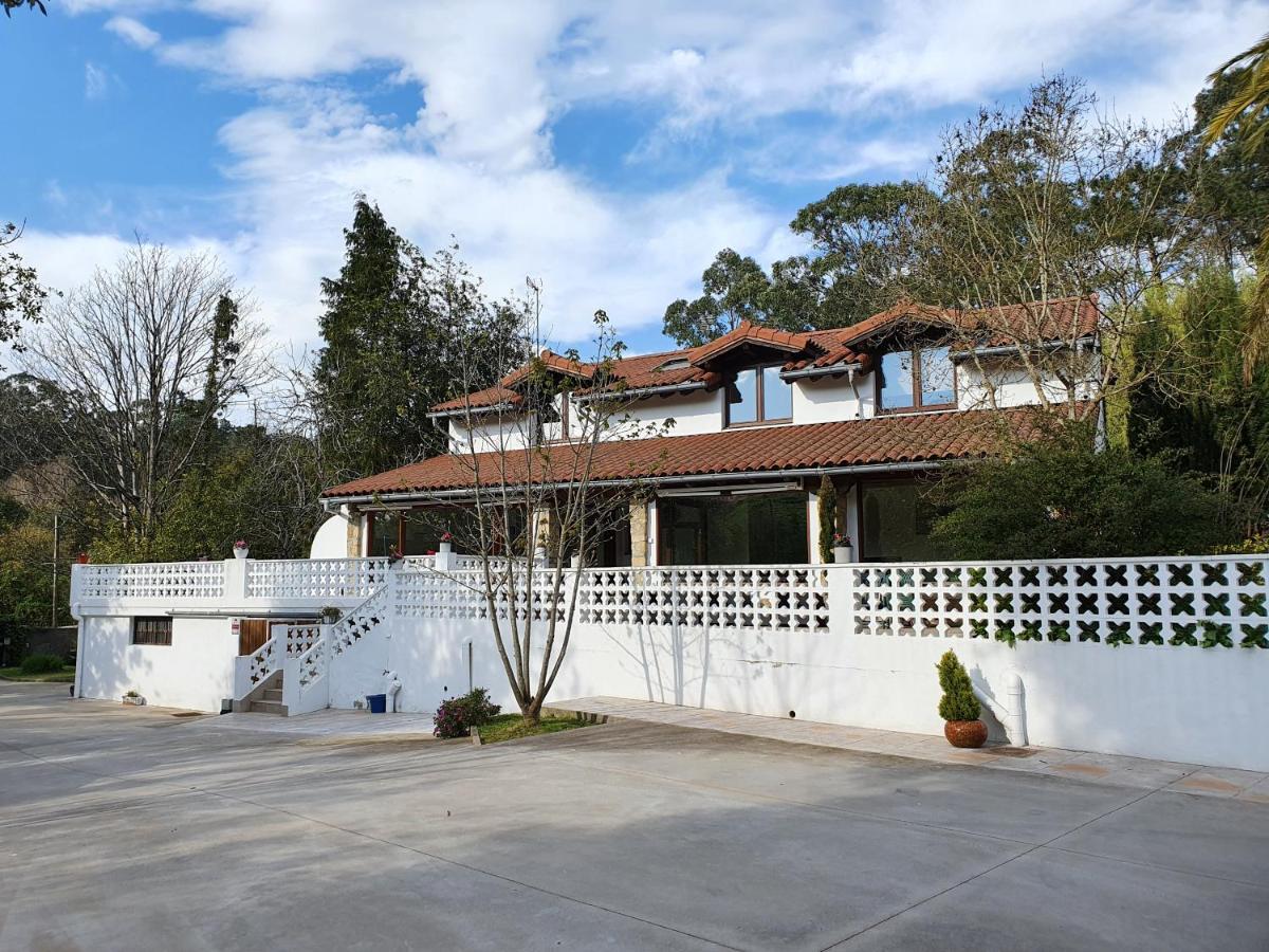Villa Dreams And Friends On The Coast Of Bilbao. Getxo Esterno foto