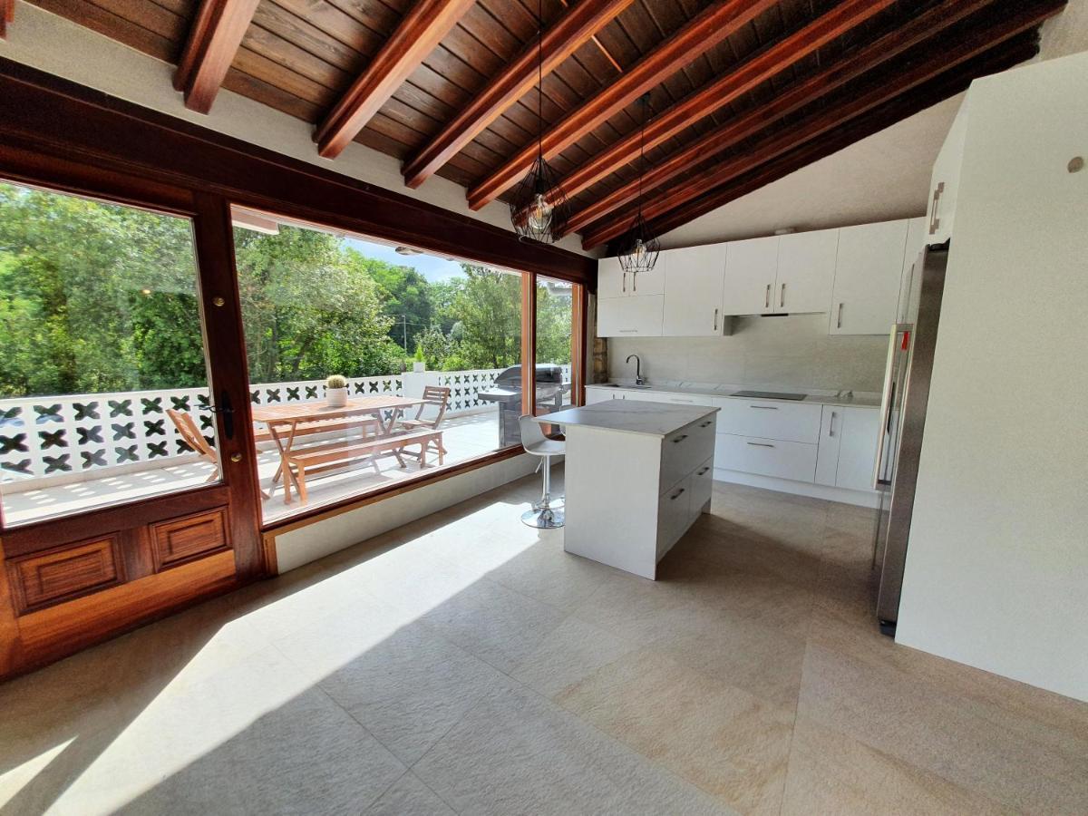 Villa Dreams And Friends On The Coast Of Bilbao. Getxo Esterno foto